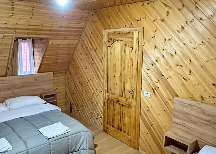 Bujtina Vellezerit Grrela