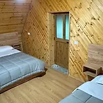 Bujtina Vellezerit Grrela Konukevi Theth