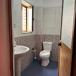 Konukevi Bujtina Vellezerit Grrela 3*
