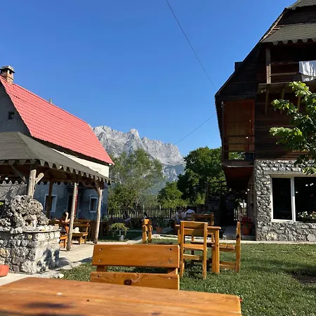 بيت ضيافة Bujtina Vellezerit Grrela 3*